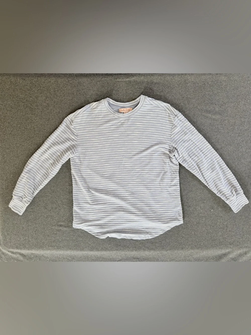 Coastal comfort striped crew neck long sleeve lagenlook boxy women’s medium top